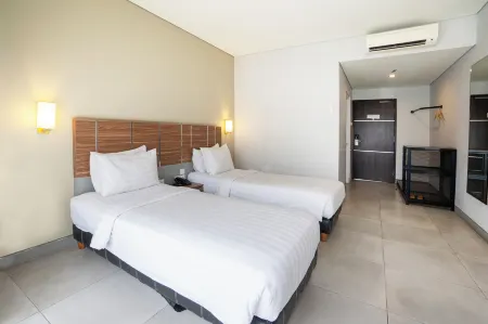 Bess Resort and Waterpark Lawang Отели в г. Purwosari