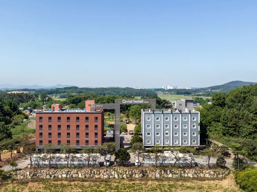 Qvist Hotel - 송악읍