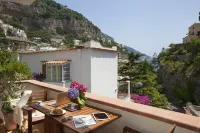 Estate4Home - Niko's Apt