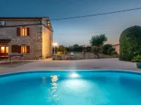 Holiday Home in Barban with Private Pool - Swimmingpools