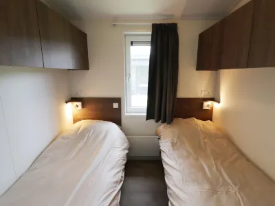 Spacious Chalet in a Rural Location Near Giethoorn Hotels in 