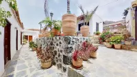 Charming 1-Bed House in la Laguna