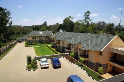 LONGVIEW LUXURY RESORT Hotels near Banda School