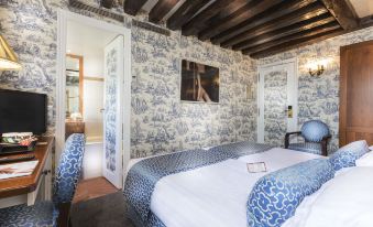 Dauphine Saint Germain