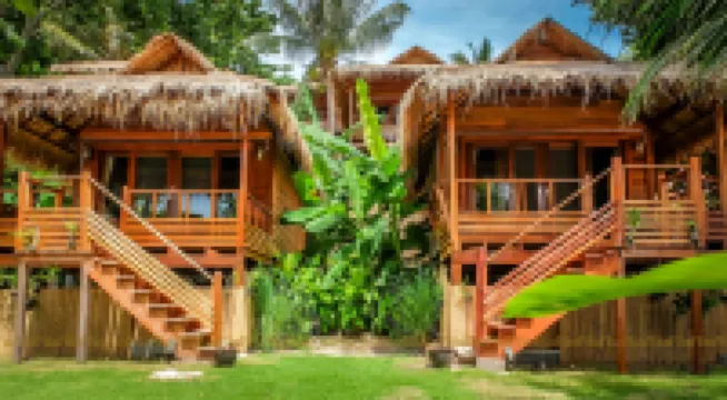 Ten Moons Lipe Resort