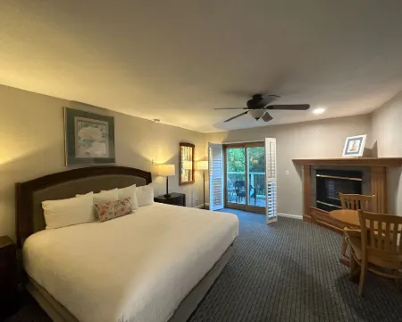 Bluebird Inn Hotels in Cambria