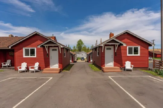 Vacation UniquEly cottage #2