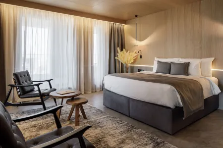 QOSMO Brasov Hotel