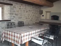 Escape with Pool & WiFi - pet friendly