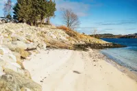 Biologen Herdla Hotels in Oygarden