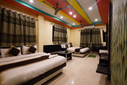 Tirupati Lodge Private Limited Hotels in Binnaguri