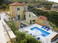 Holiday House for 8 Persons, with Swimming Pool