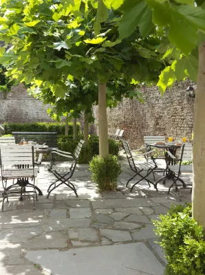 Boutique Hotel Sint Jacob Hotels near Sint Matthiaskerk