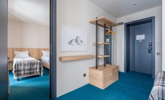 Alpina Hotel
