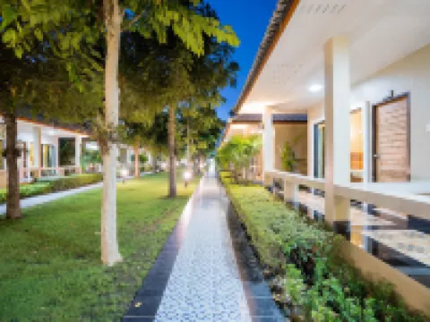 ต้นตาล รีสอร์ต ชะอำ โรงแรมในอำเภอ ท่ายาง