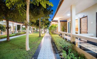 Tontan Resort Cha-am