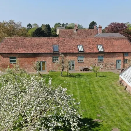 Manor Farm Courtyard Cottages