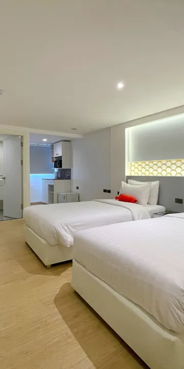 ดีลักซ์ ห้องเตียงแฝด 2 เตียง มีหน้าต่าง