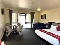 Botanical Hamilton Hotels in Hamilton