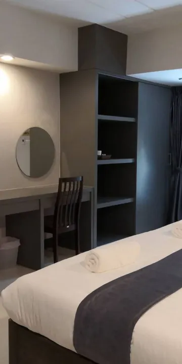 ห้องดีลักซ์ดับเบิล, เตียงคิงไซส์ 1 เตียง, ปลอดบุหรี่