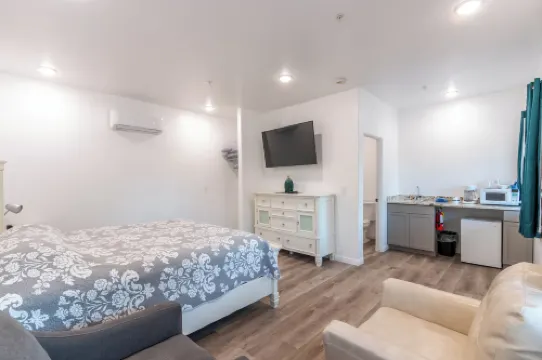 Hurricane Hideaway Lodging