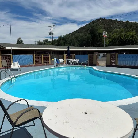 Relax Inn Yreka