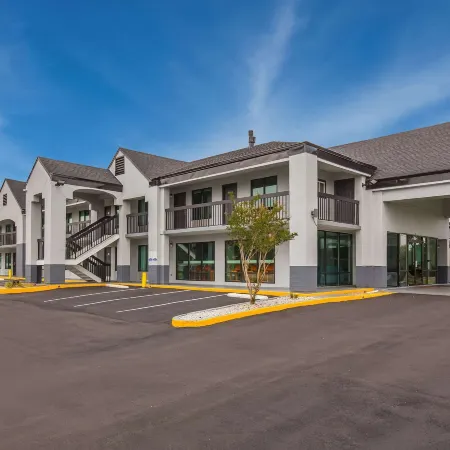 Econo Lodge Mobile Airport Blvd.