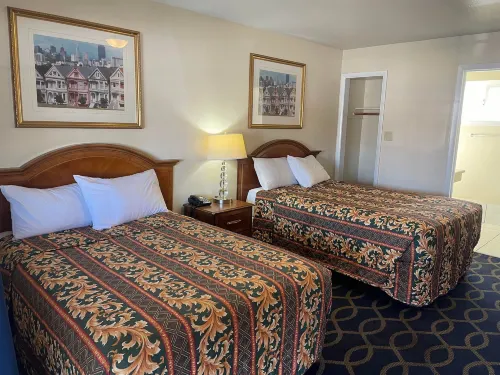 Holiday Motel Oakdale Hotels in Oakdale