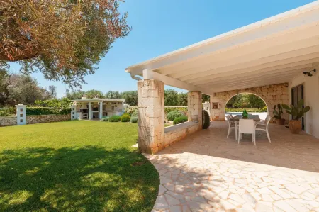 Fantastic Trulli Olea with Pool Garden