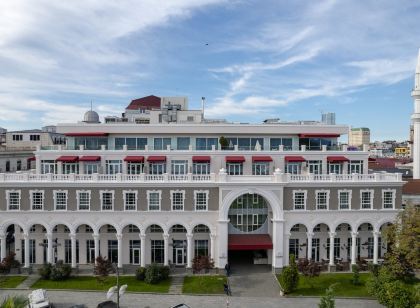 Le Port Boutique Apart Hotel