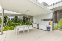 Boulevard North Lakes