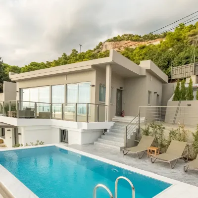 Pefkaki Boutique Hotel Loutraki Hotels near Corinth Canal
