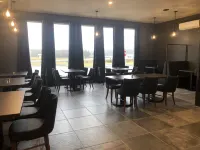 聖約翰機場智選假日套房酒店 - 早餐