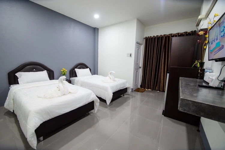รูปภาพของมณีธรรม เรสซิเดนซ์ Maneetham Residence