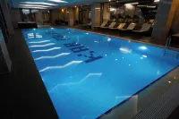 Karpalas City Hotel & Spa - Pools