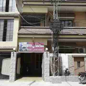 Autobahn Guest House Hotel Exterior