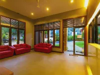 Little Paradise Hotels near Leela Beach