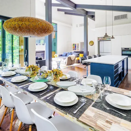 Amo 54 by Hhg