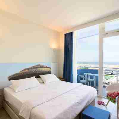 Hotel Mediterraneo Rooms