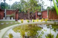 Laana Villa Hotels in Miriswatte