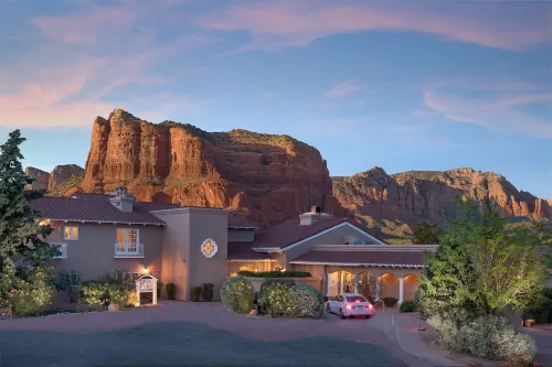 Canyon Villa Bed & Breakfast Inn of Sedona - Homestays