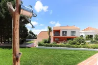 Sintra Rural Home - Cerrado da Serra Отели в г. Tapada de Vale de Lobos