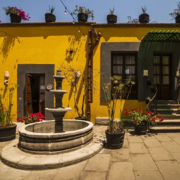 Collection O Al Otro Lado del Rio, Puebla