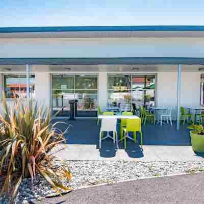 Motel des Landes Hotel Exterior