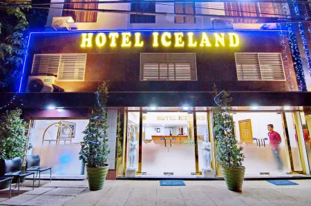 Hotel Iceland Отели рядом с достопримечательностью «Пагода Махамуди»