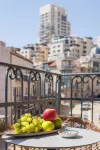 Villa Albi - Machne Yehuda Hotel