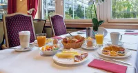 PLAZA Premium Schwerin - breakfast