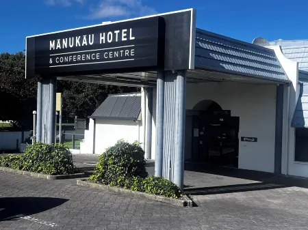 Manukau Hotel & Conference Centre Отели рядом с достопримечательностью «Окленд Ботаник Гарденс»