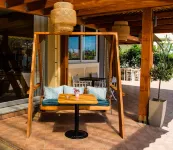 Theano Hotel Hotel in zona Monastery Beach