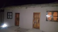 Simoonga Village Backpackers and Cafe - Hostels